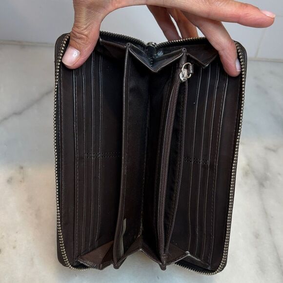 Coach Ashley Signature Logo Full Zip Wallet - Picture 14 of 15